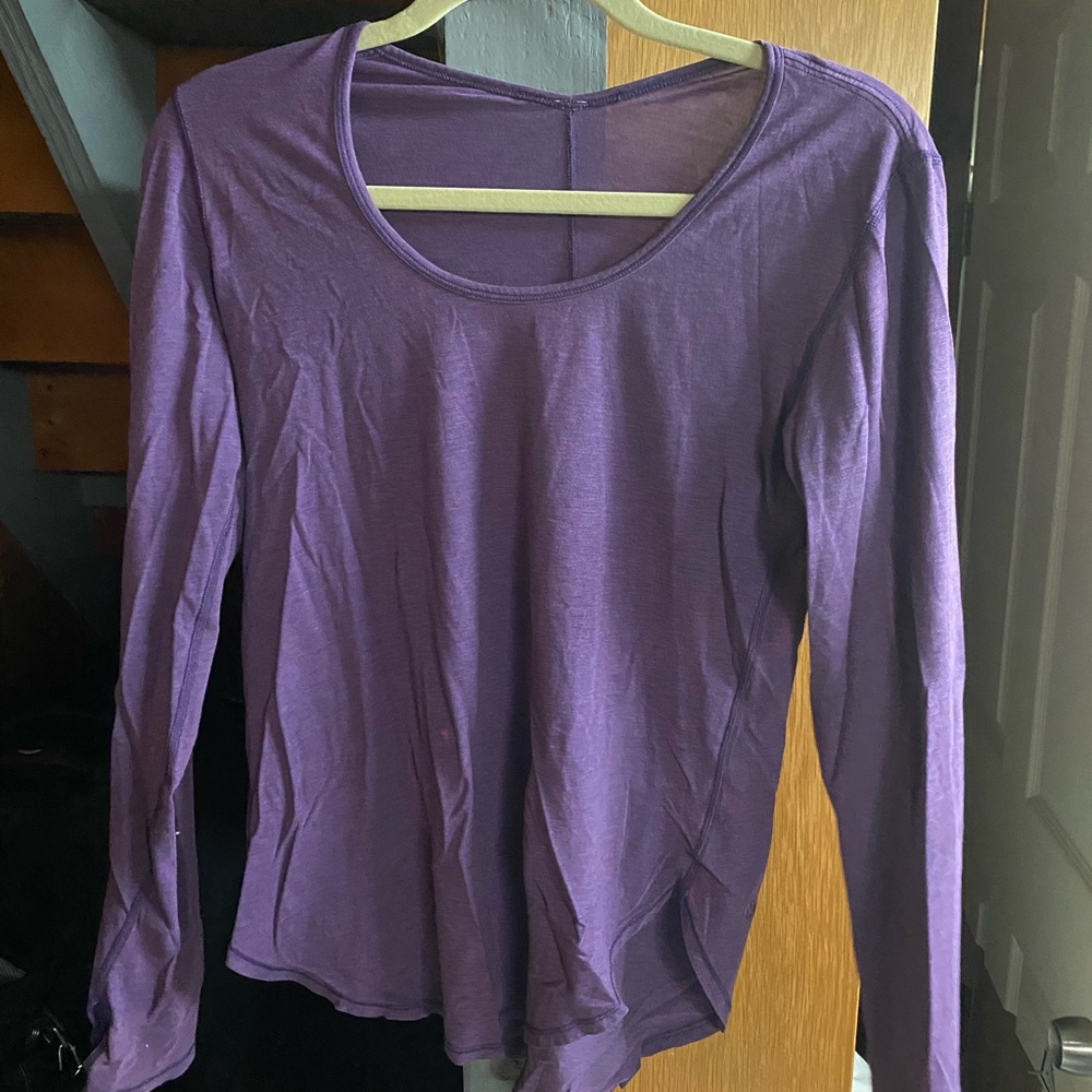 Lululemon top